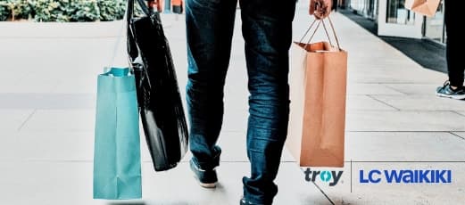 LC Waikiki'de 300 TL anında indirim fırsatı.